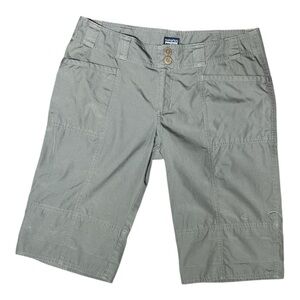 🆕Patagonia Brown Bermuda shorts, size 8 women